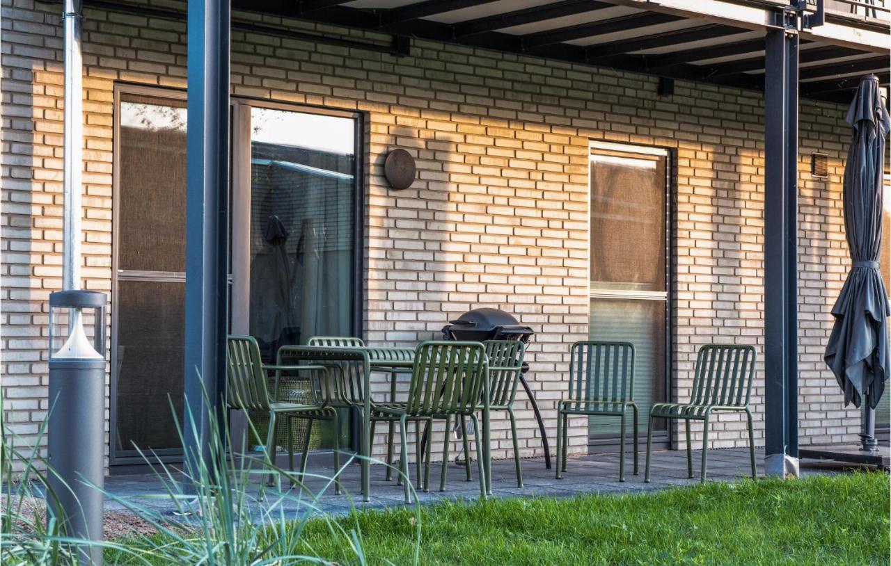 Beach Front Apartment In Lembruch-Duemmer See Exteriör bild