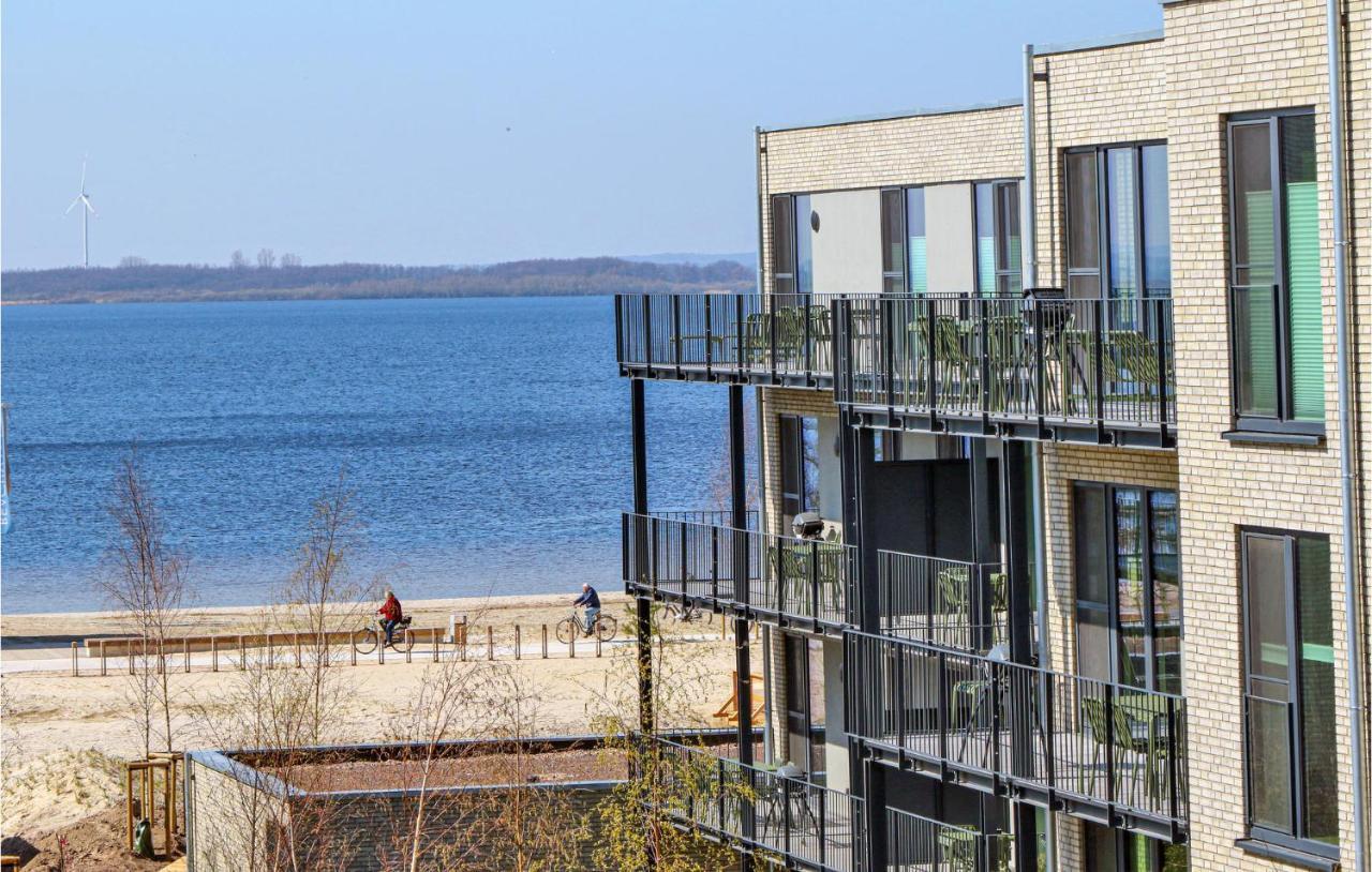 Beach Front Apartment In Lembruch-Duemmer See Exteriör bild