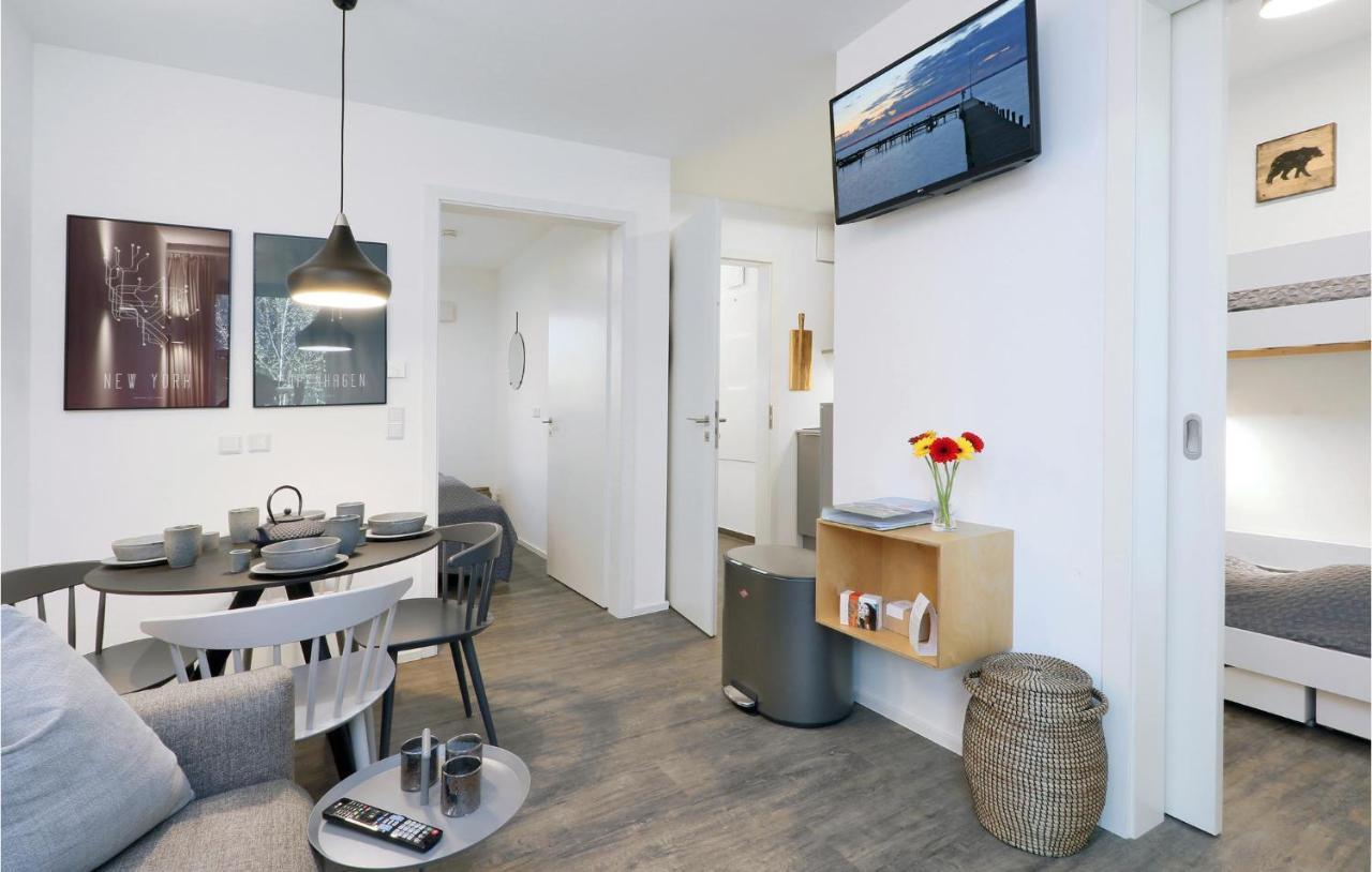 Beach Front Apartment In Lembruch-Duemmer See Exteriör bild